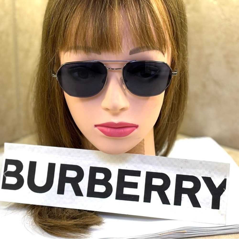 New Burberry B3140 1003/80 Men’s Sunglasses Blue Lenses and Silver Frame - Picture 15 of 15